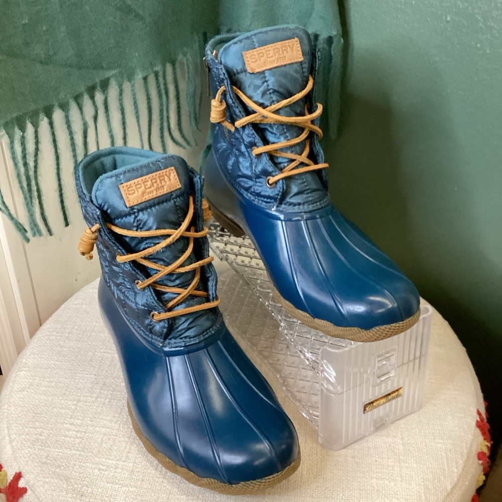 Sperry Teal Women’s Salt Water Quilted Duck Boots‎ Waterproof